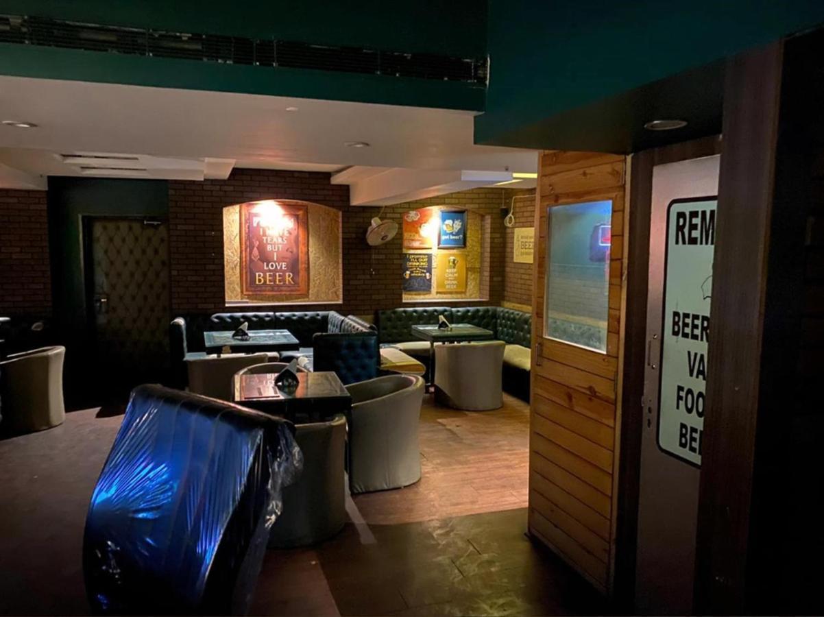 Hotel Golden Manor ジャイプール エクステリア 写真